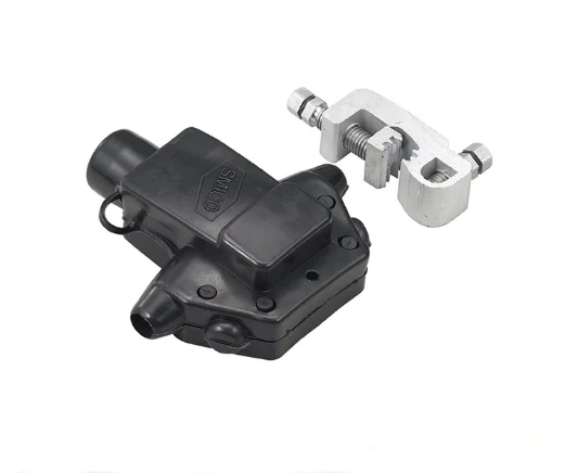 Insulated Cable Connector with Metallic Clamp